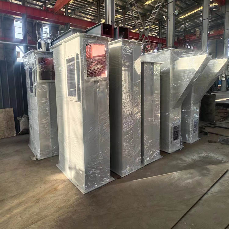 破碎瀝青料倉(cāng)入口斗士提升機(jī) 粉料斗提機(jī)